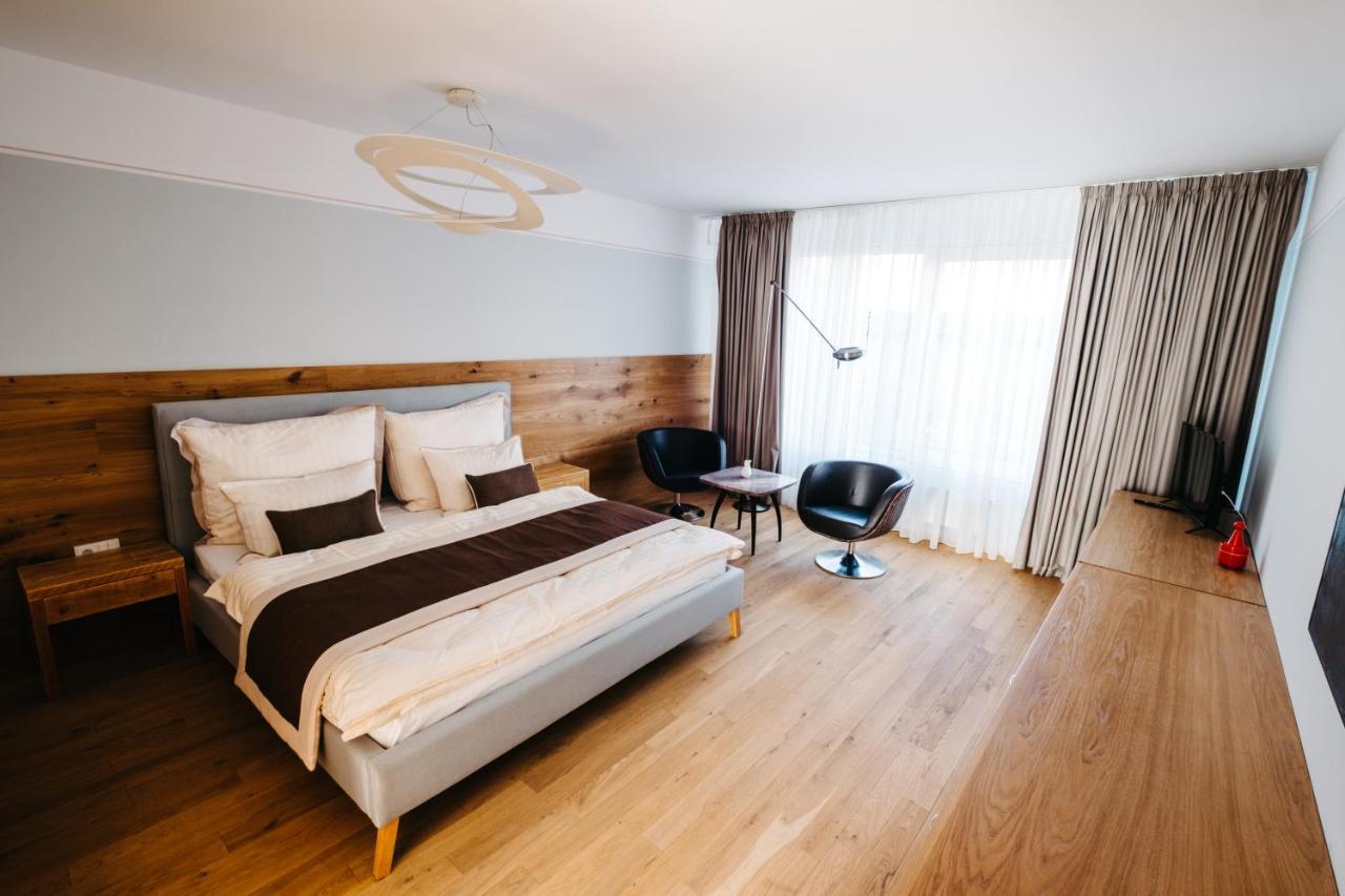 Boutique Hotel Corso Revnice Ngoại thất bức ảnh