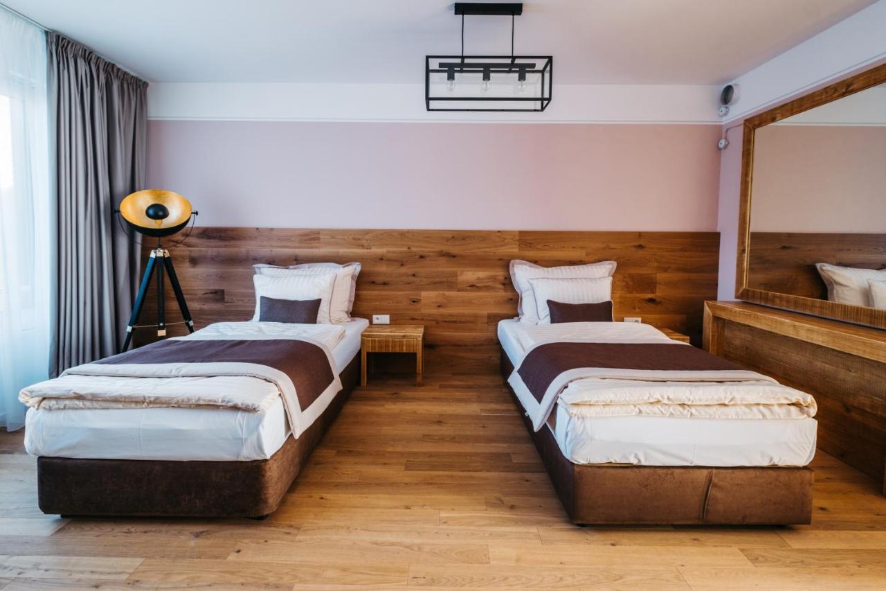 Boutique Hotel Corso Revnice Ngoại thất bức ảnh
