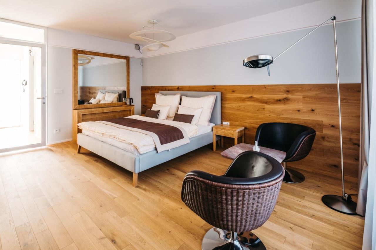 Boutique Hotel Corso Revnice Ngoại thất bức ảnh